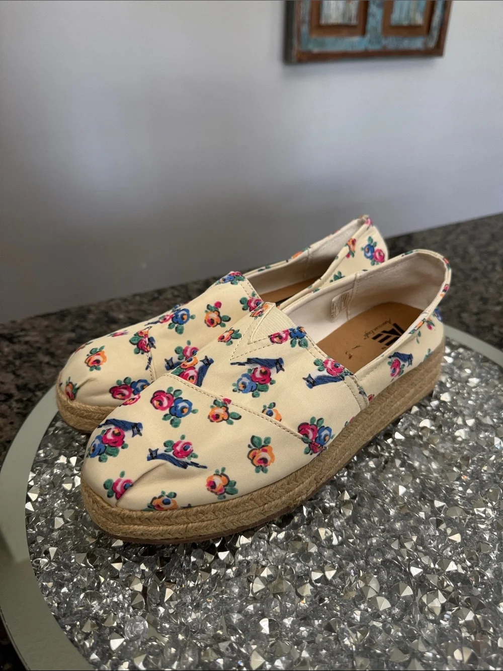 American Eagle Outfitters Cream Floral Espadrille Wedge Slip-On